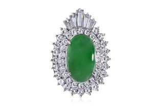 A TYPE A JADEITE AND DIAMOND PENDANT