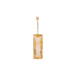 A LARGE CITRINE AND GOLD PENDANT