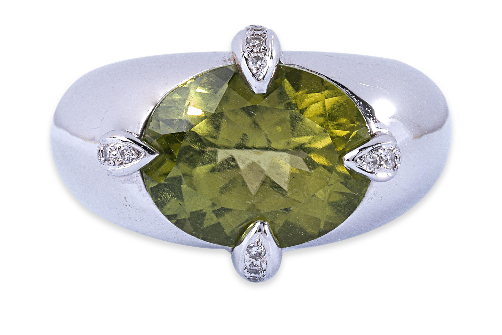 A PERIDOT AND DIAMOND RING - Image 2 of 4