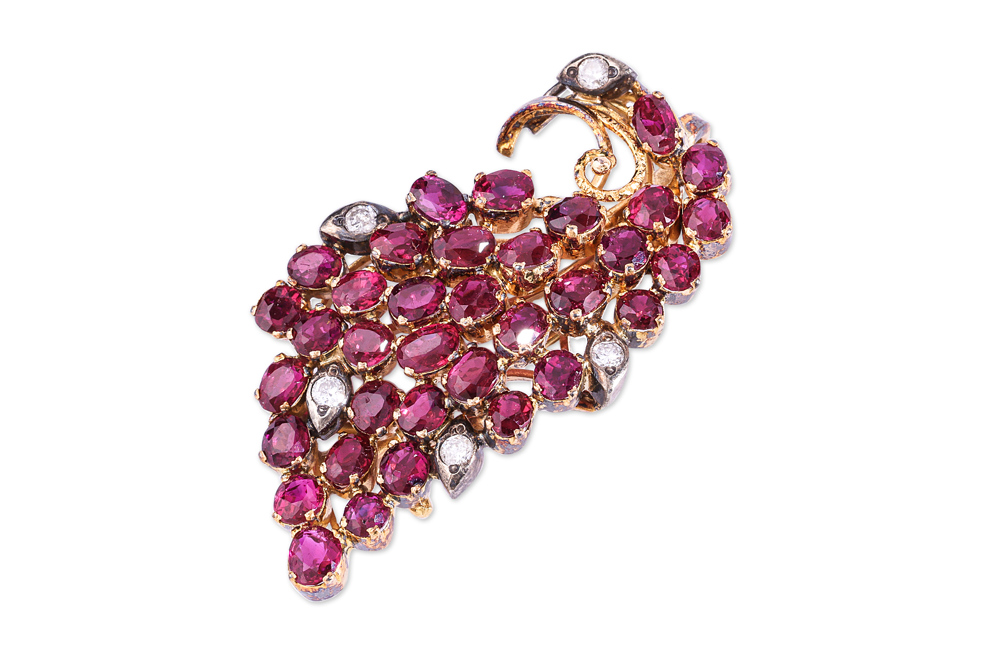 A RUBY AND DIAMOND 'BIRD' BROOCH - Image 2 of 4