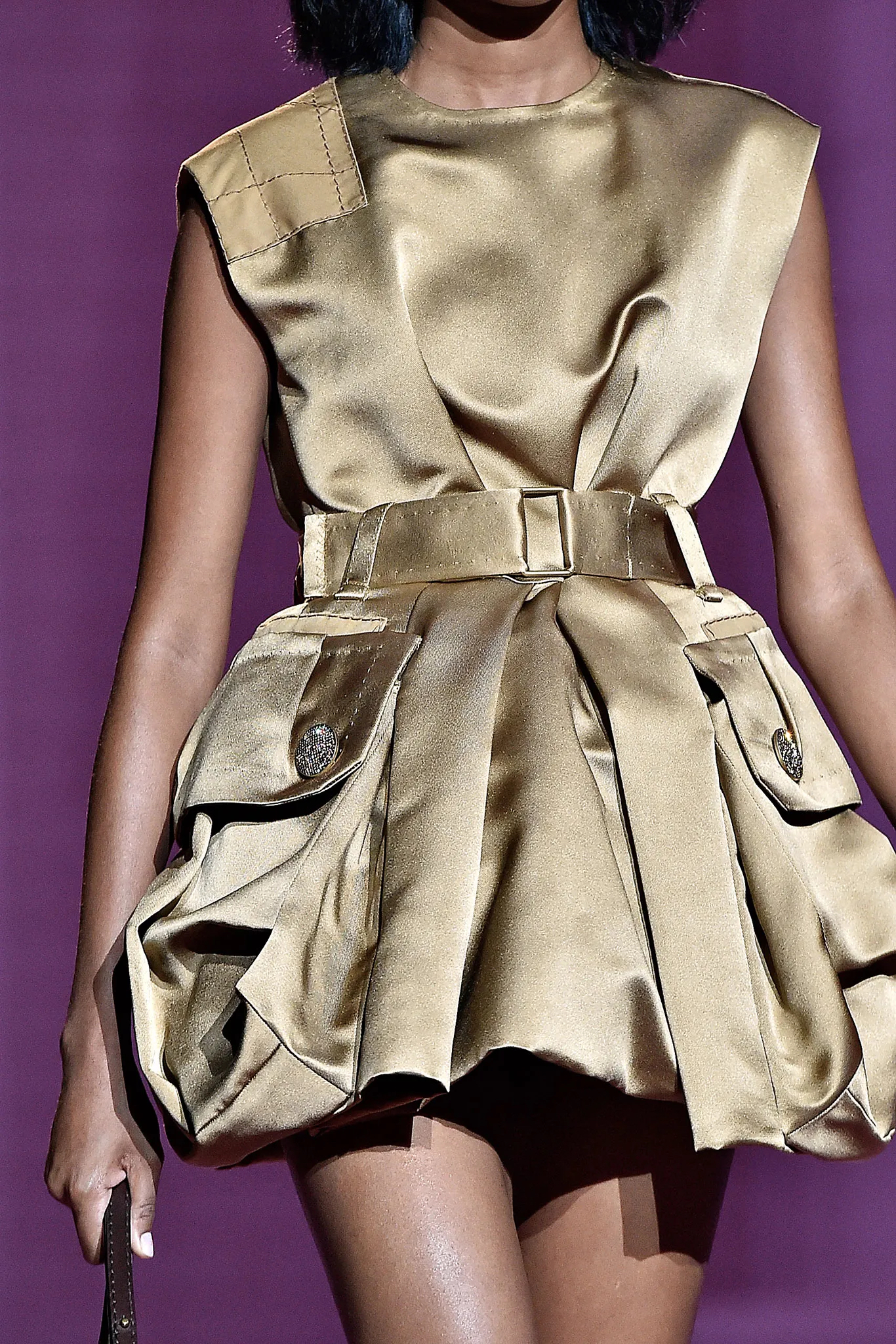 A MARC JACOBS SATIN BUBBLE DRESS - Image 5 of 7