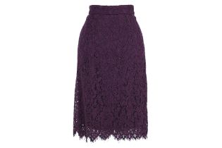 A DOLCE & GABBANA PURPLE LACE PENCIL SKIRT