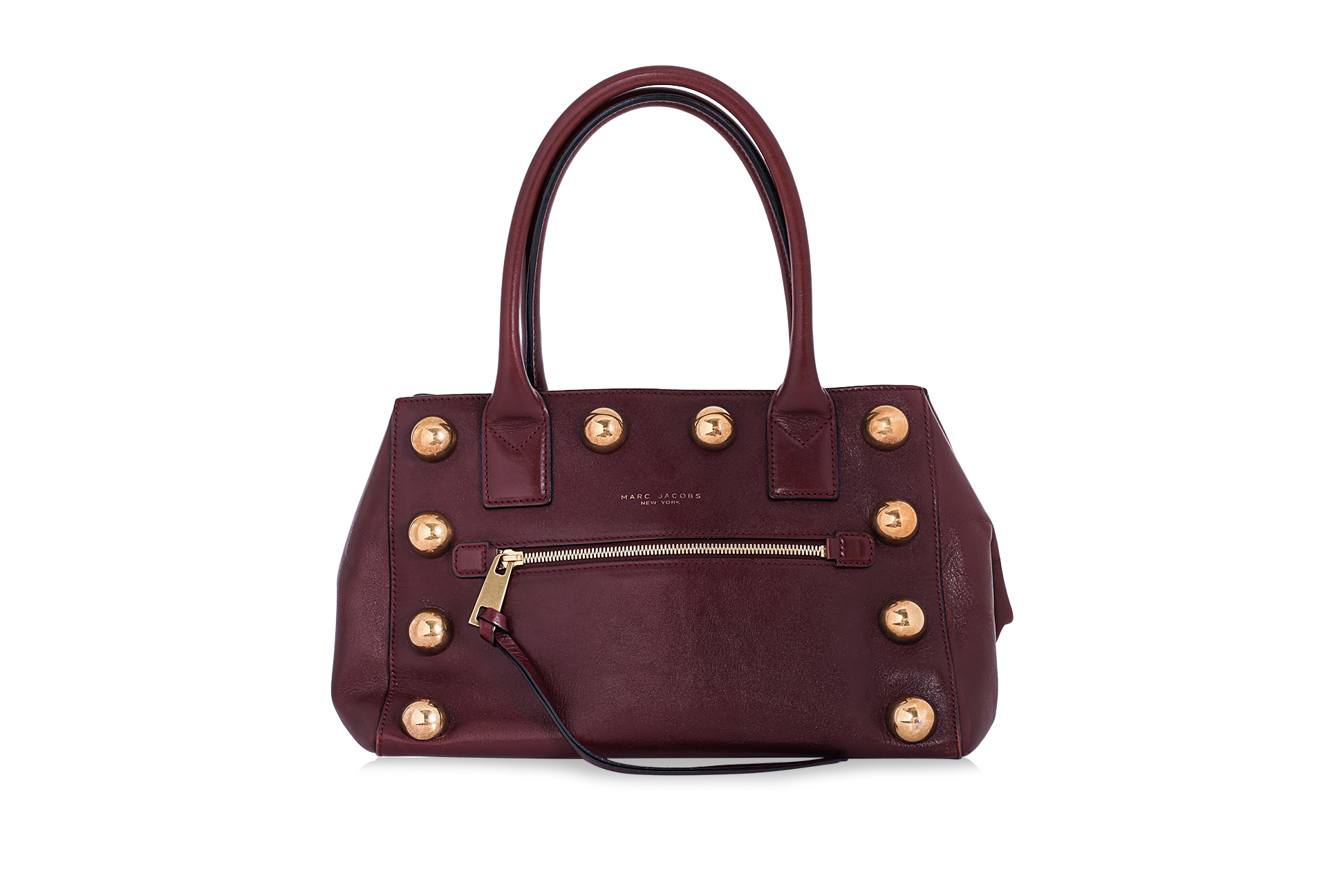 A MARC JACOBS BURGUNDY LEATHER BAG WITH GOLD STUD ACCENTS