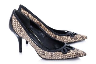 A DOLCE & GABBANA PYTHON SKIN HEELS