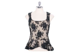 AN ALEXANDER MCQUEEN SLEEVELESS LACE PEPLUM TOP