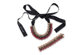 A MARNI EMBELLISHED NECKLACE AND BRACELET SET