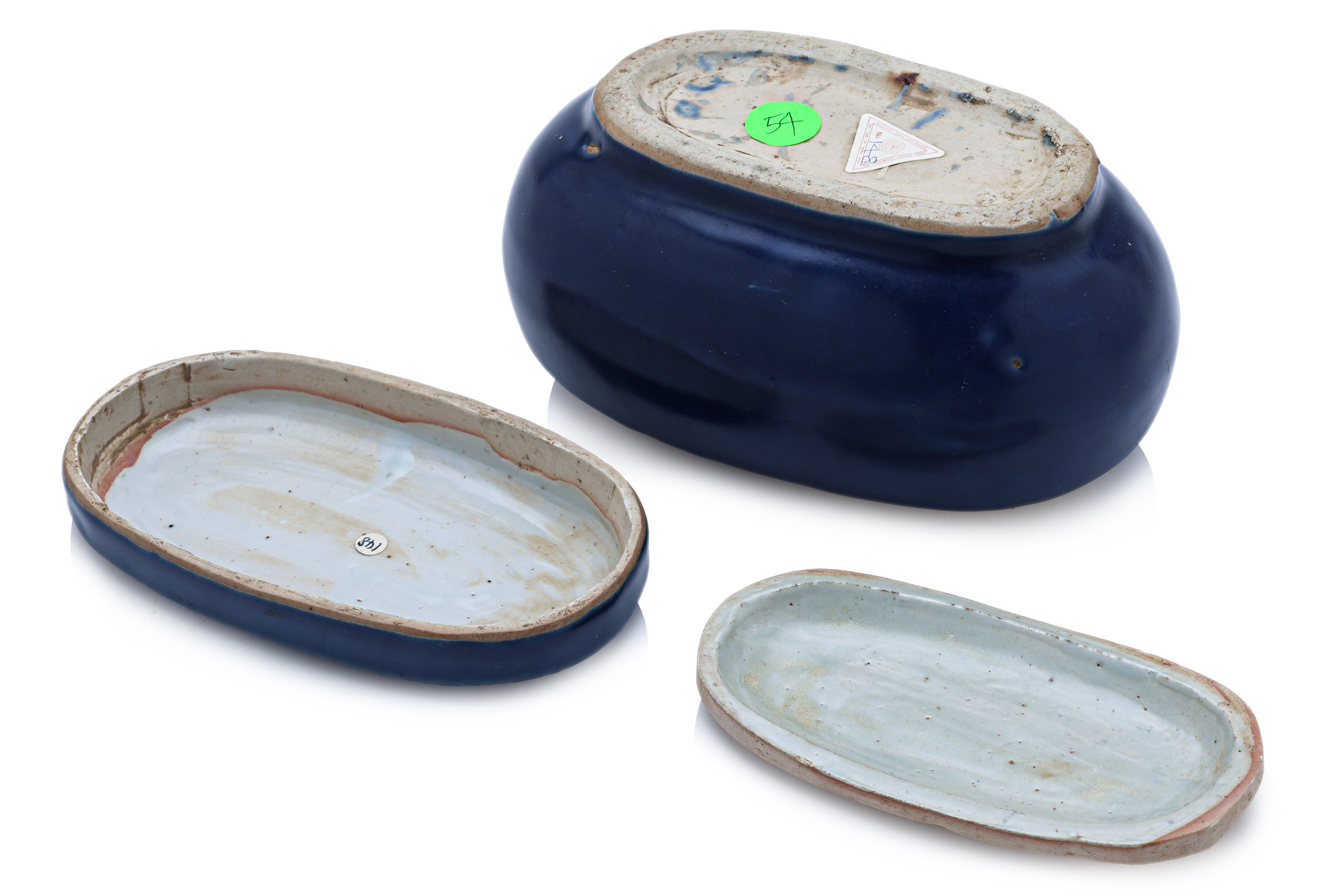 A MONOCHROME BLUE-GLAZED OVAL BOX, COVER AND LINER - Image 3 of 18