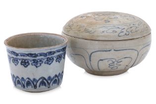 A VIETNAMESE BLUE AND WHITE BOX AND BEAKER