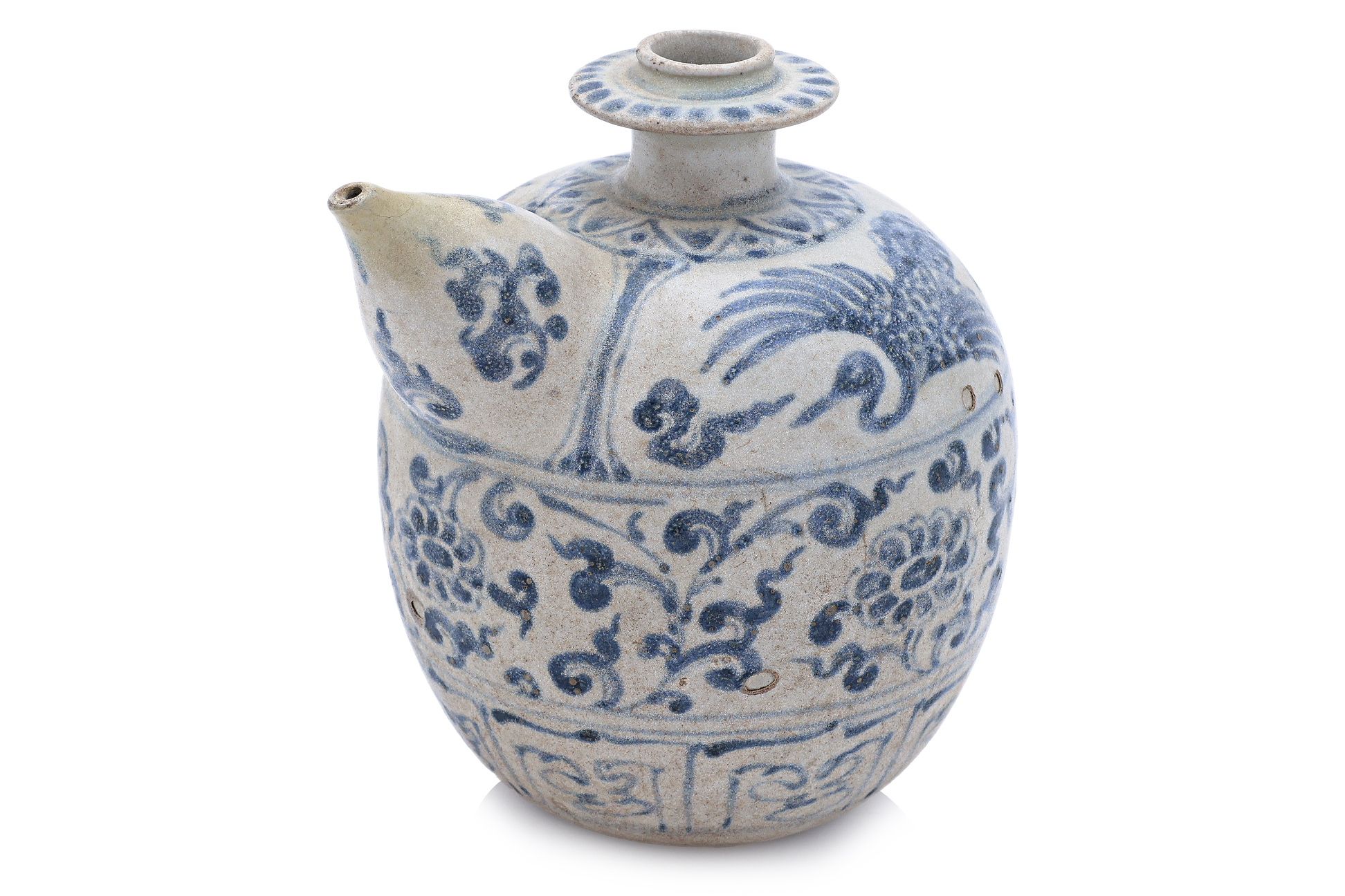 A VIETNAMESE BLUE AND WHITE CRANE DECORATED KENDI