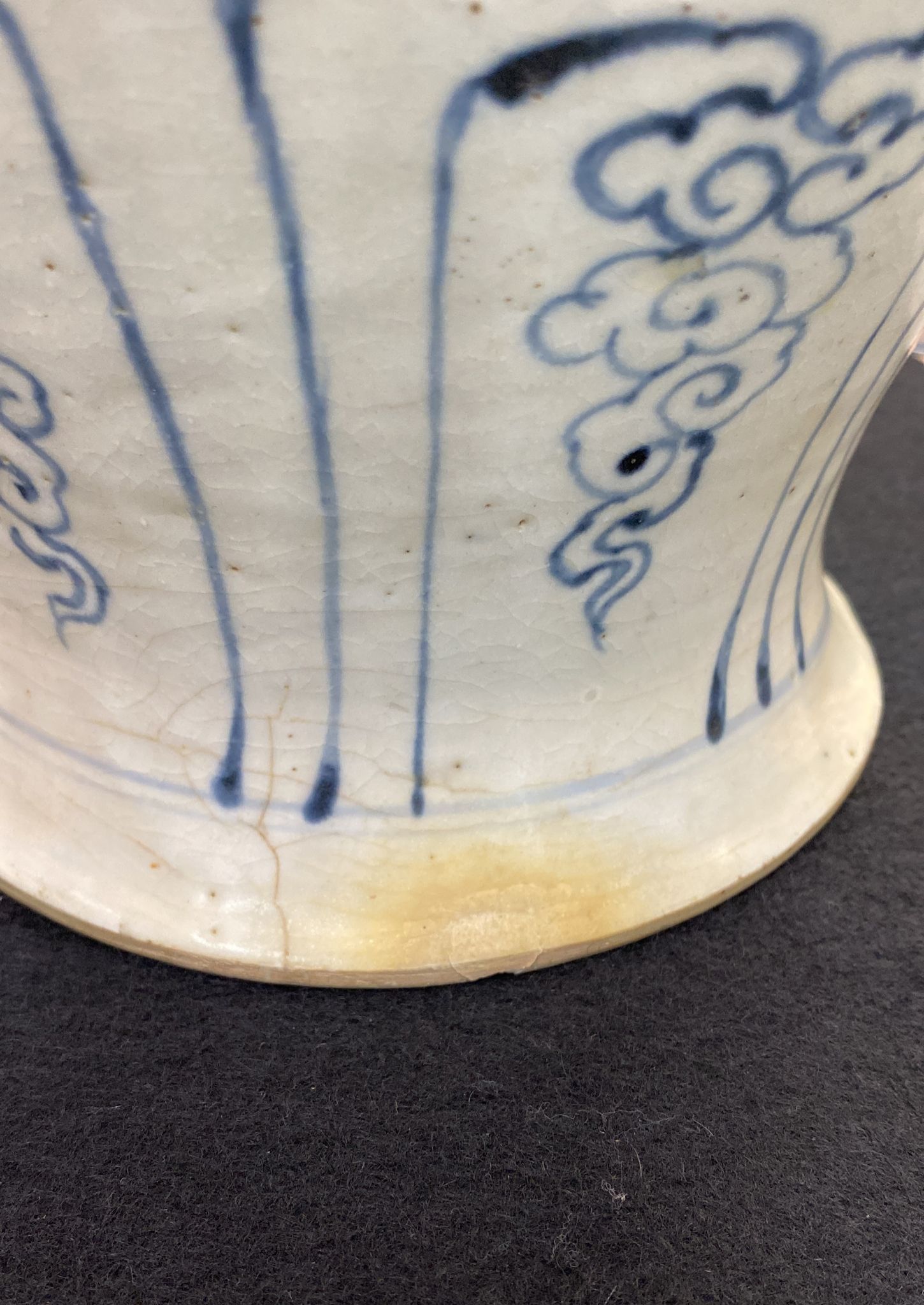 A LARGE VIETNAMESE BLUE AND WHITE BALUSTER JAR - Image 10 of 13