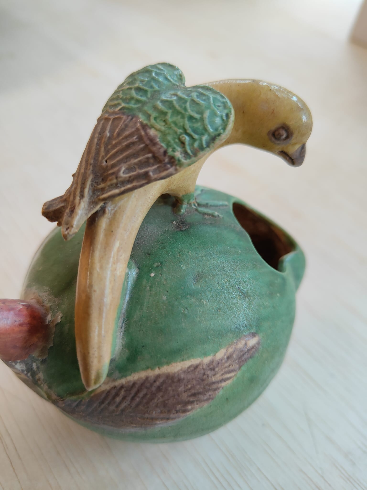 A SANCAI GLAZED PEACH SHAPED WATER DROPPER - Image 10 of 10