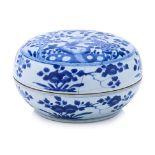 A LARGE BLUE AND WHITE CIRCULAR PORCELAIN BOX AND COVER