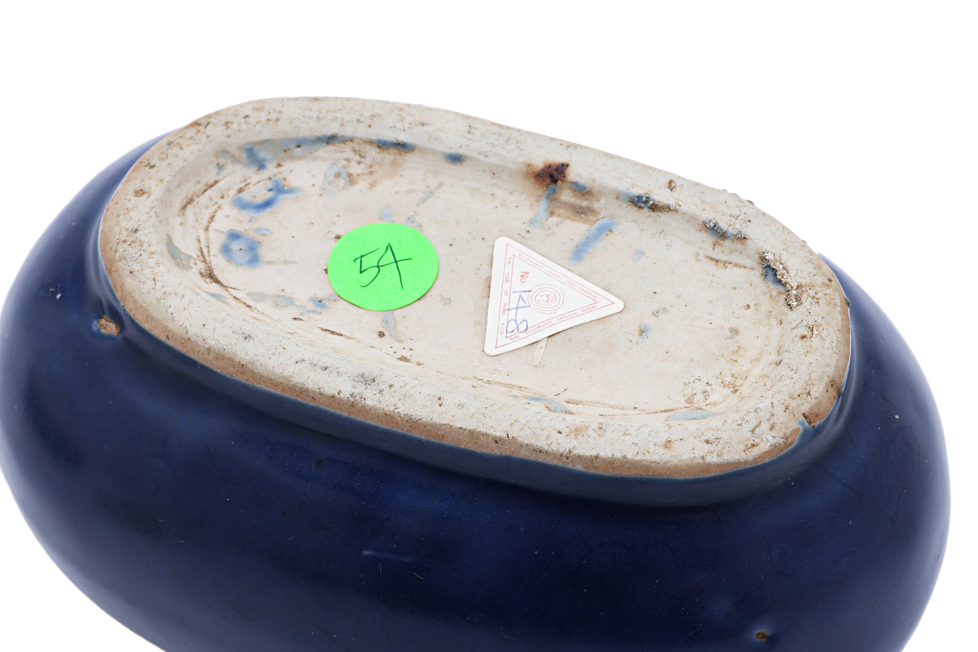 A MONOCHROME BLUE-GLAZED OVAL BOX, COVER AND LINER - Image 5 of 18
