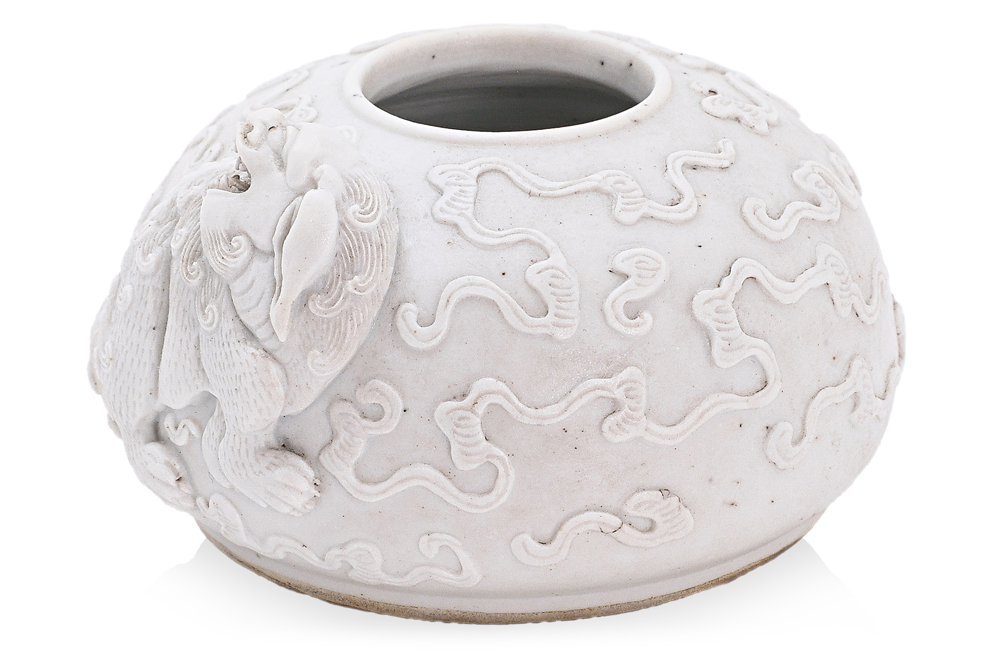 A CARVED BISCUIT PORCELAIN WATER POT - Image 2 of 6