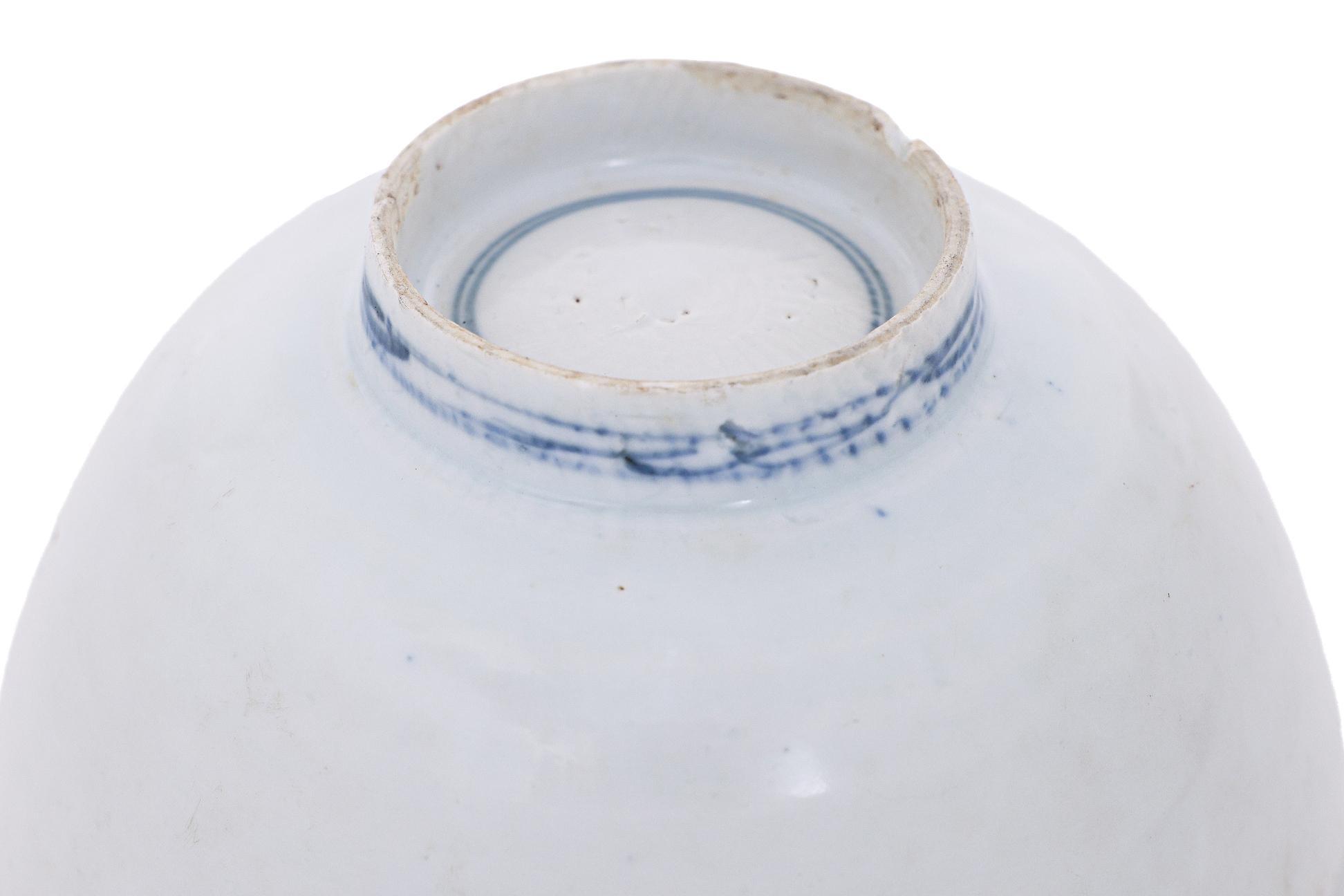 A BLUE AND WHITE ANHUA BOWL - Image 4 of 5