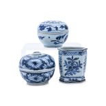 TWO BLUE AND WHITE PORCELAIN BOXES AND A JAR