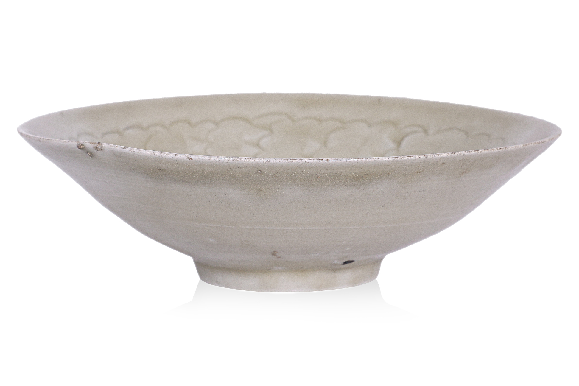 A COMBED QINGBAI SHALLOW BOWL - Image 2 of 5