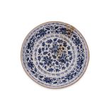 A LARGE VIETNAMESE BLUE AND WHITE PEONY DISH