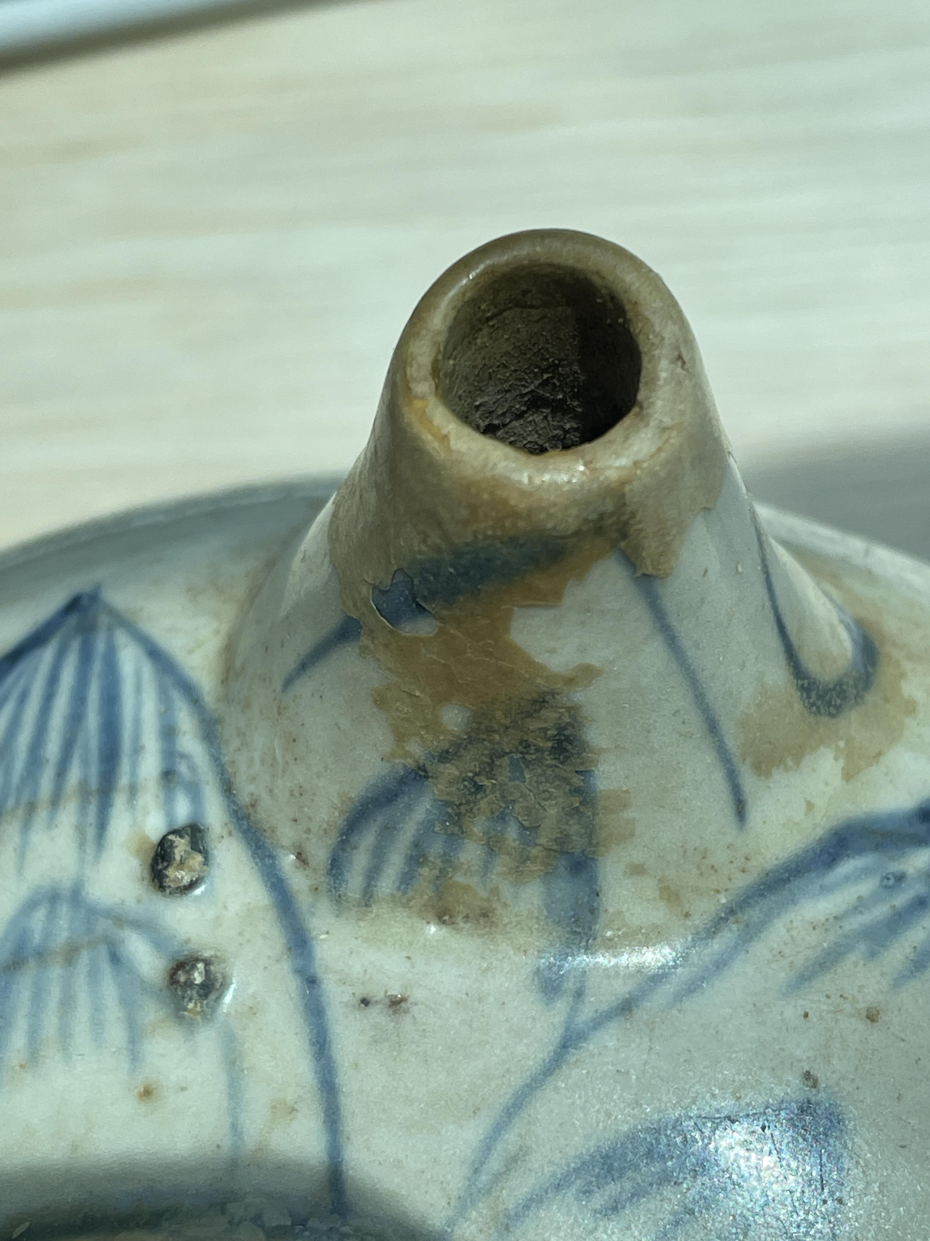 A VIETNAMESE BLUE AND WHITE WINE JAR - Image 9 of 13