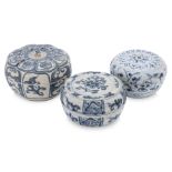 A GROUP OF THREE VIETNAMESE BLUE AND WHITE BOXES AND COVERS