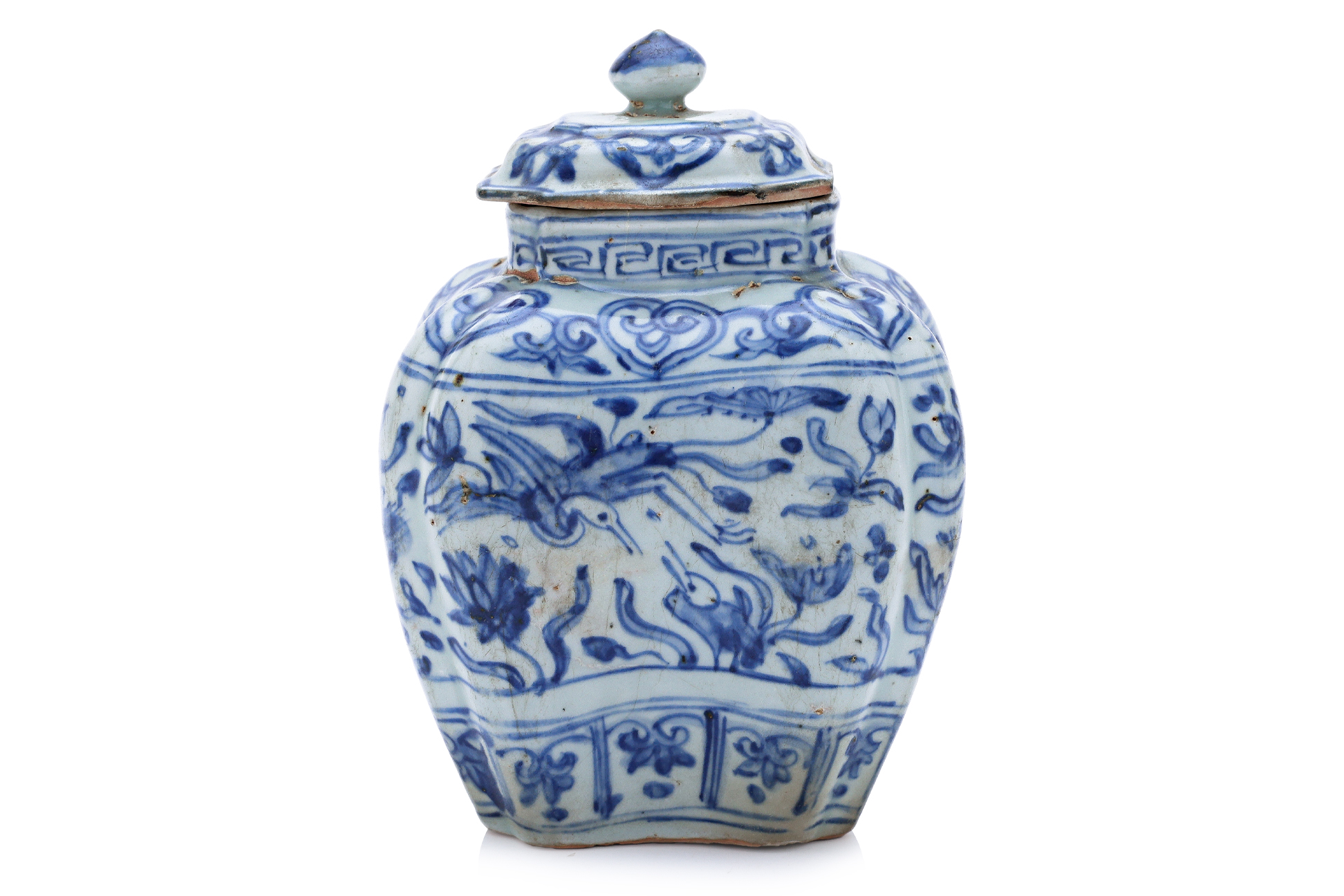 A BLUE AND WHITE PORCELAIN JAR AND COVER - Image 2 of 10