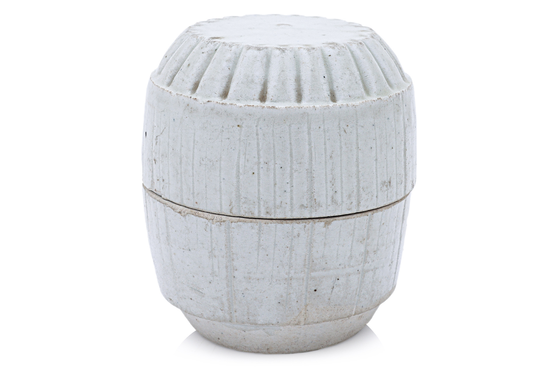 A WHITE STONEWARE CYLINDRICAL BOX AND COVER