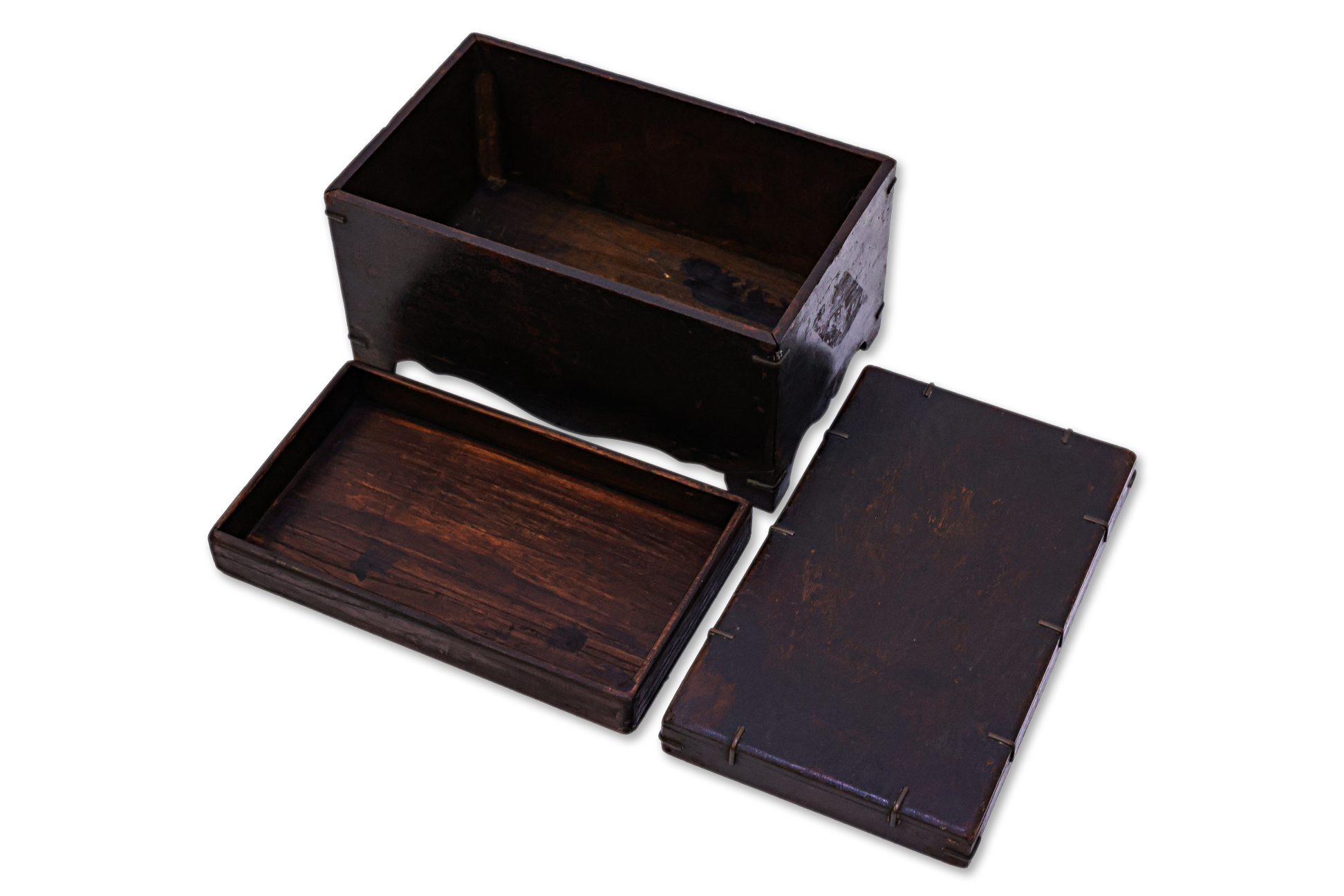 A CHINESE ELM BOX WITH TRAY - Image 3 of 3