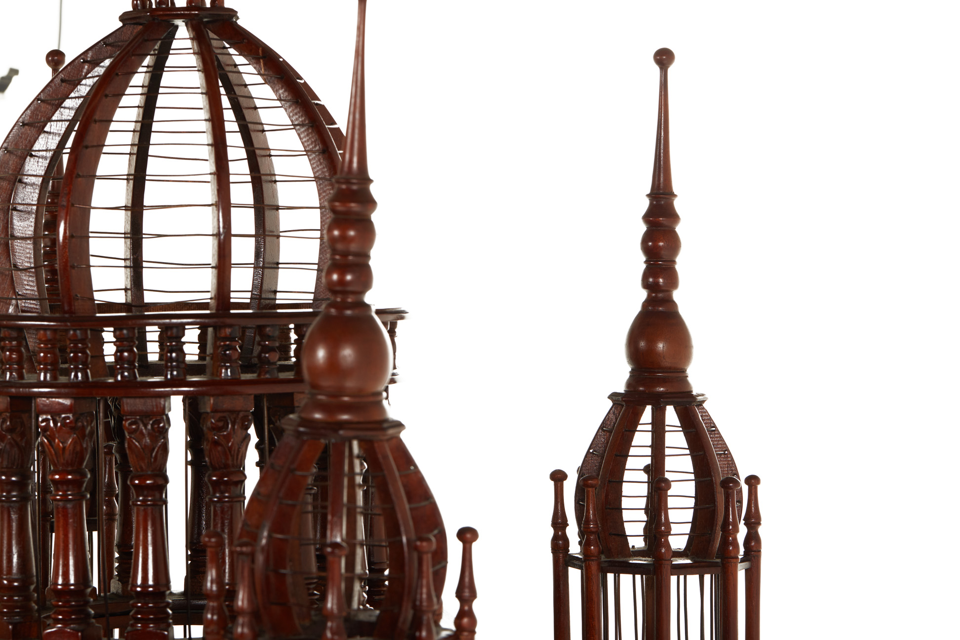 A LARGE ARCHITECTURAL BIRD CAGE - Image 5 of 5