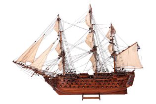 A SCALE MODEL OF THE HMS 'VICTORY' (1765)