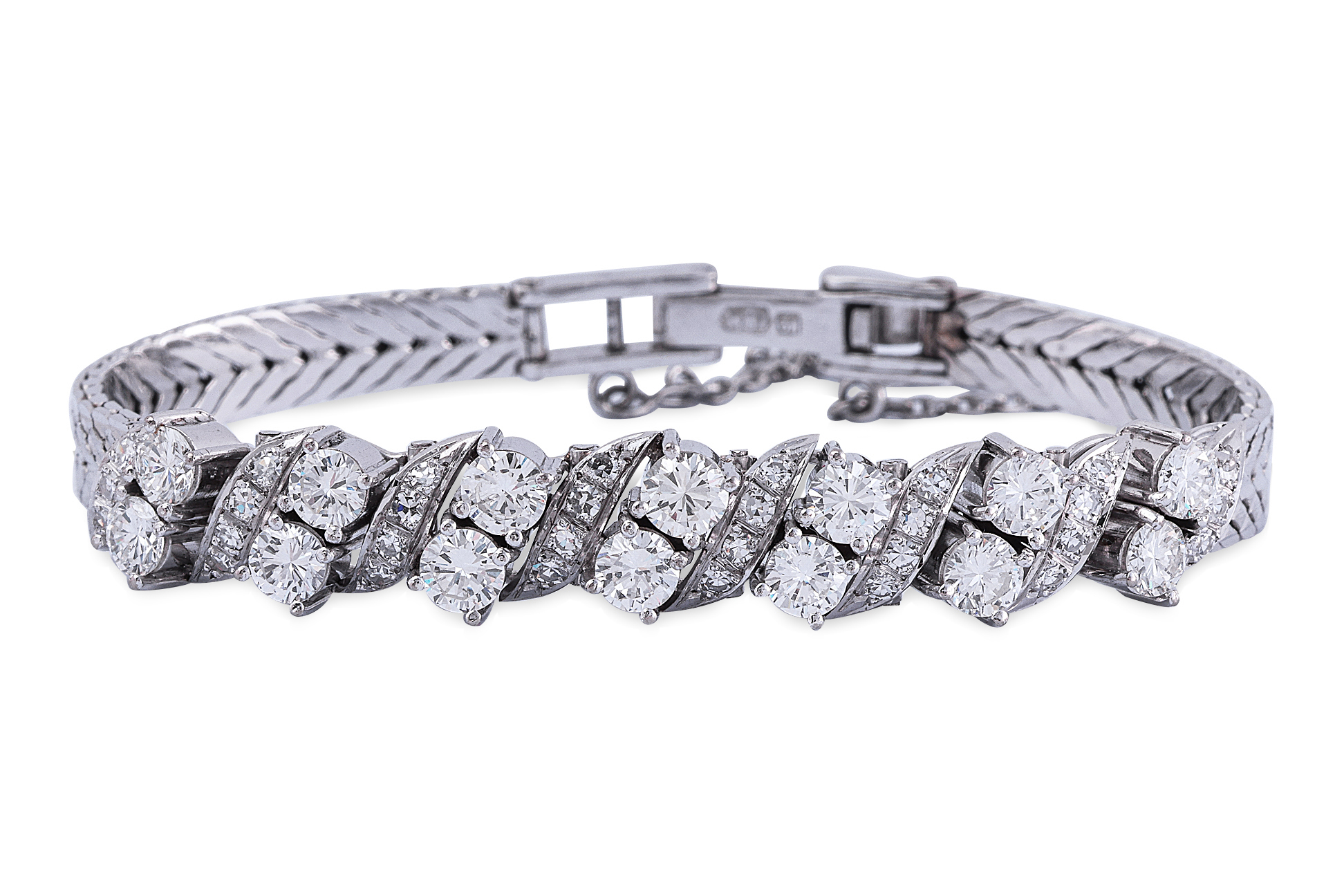 A DIAMOND BRACELET