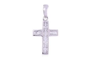 A DIAMOND CROSS PENDANT