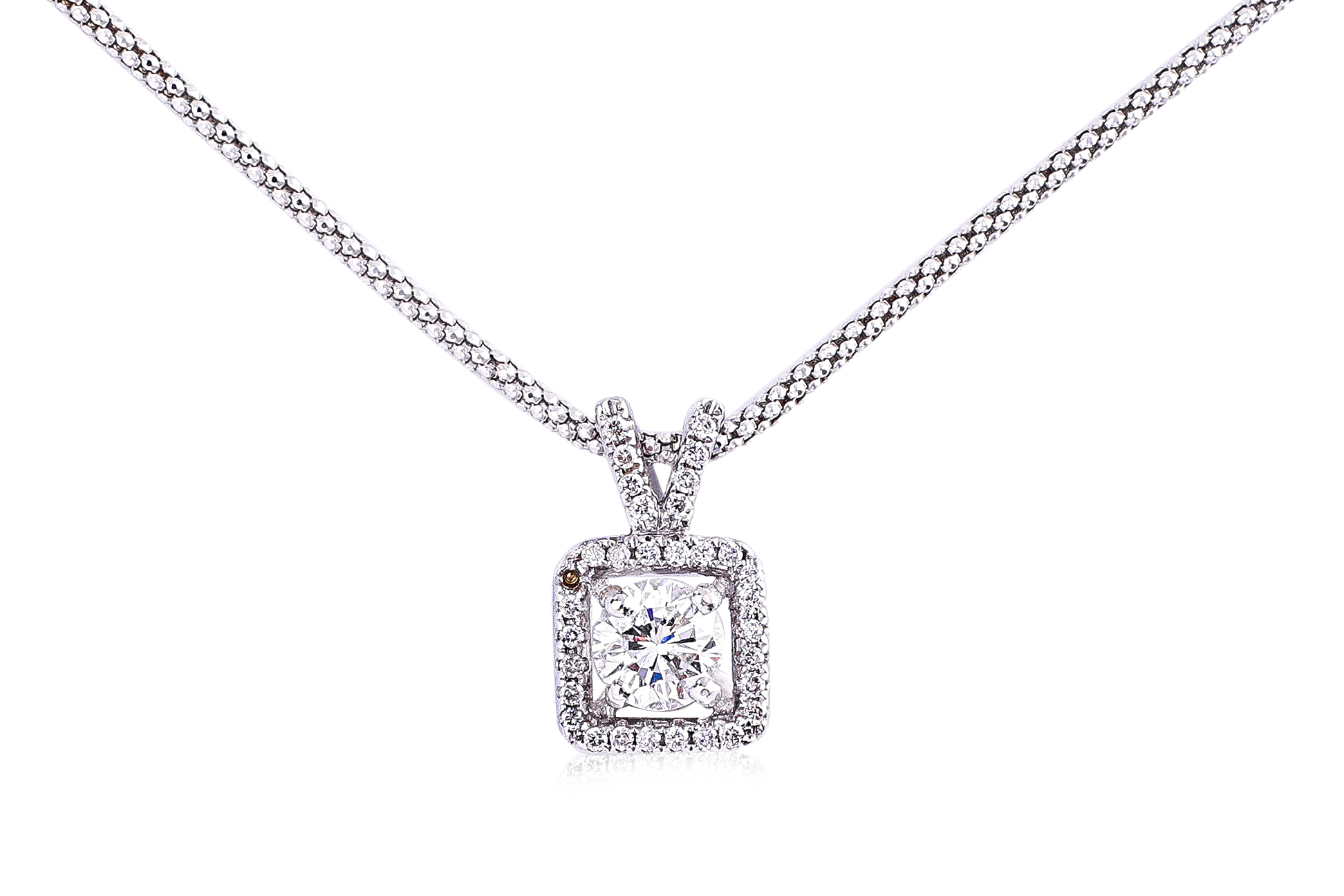 A DIAMOND PENDANT ON CHAIN