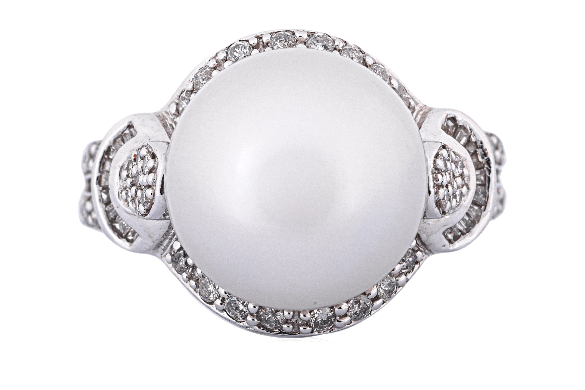 A CULTURED SOUTH SEA PEARL AND DIAMOND RING - Image 3 of 3