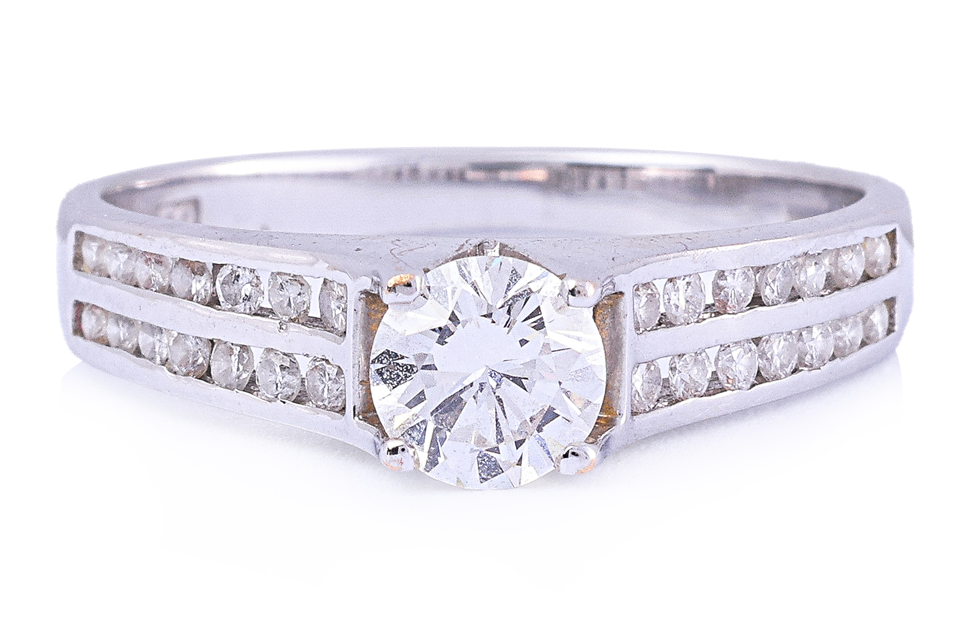 A SOLITAIRE DIAMOND RING