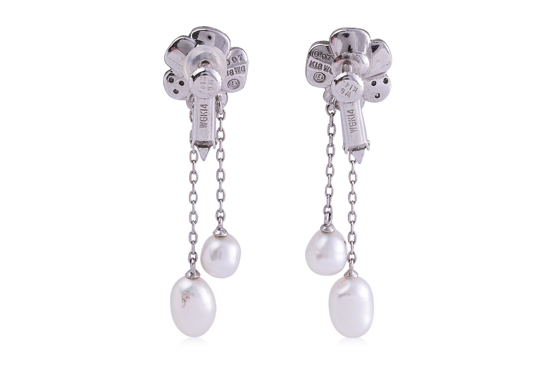 A PAIR OF CULTURED PEARL AND DIAMOND SCREW-BACK EARRINGS - Image 3 of 3