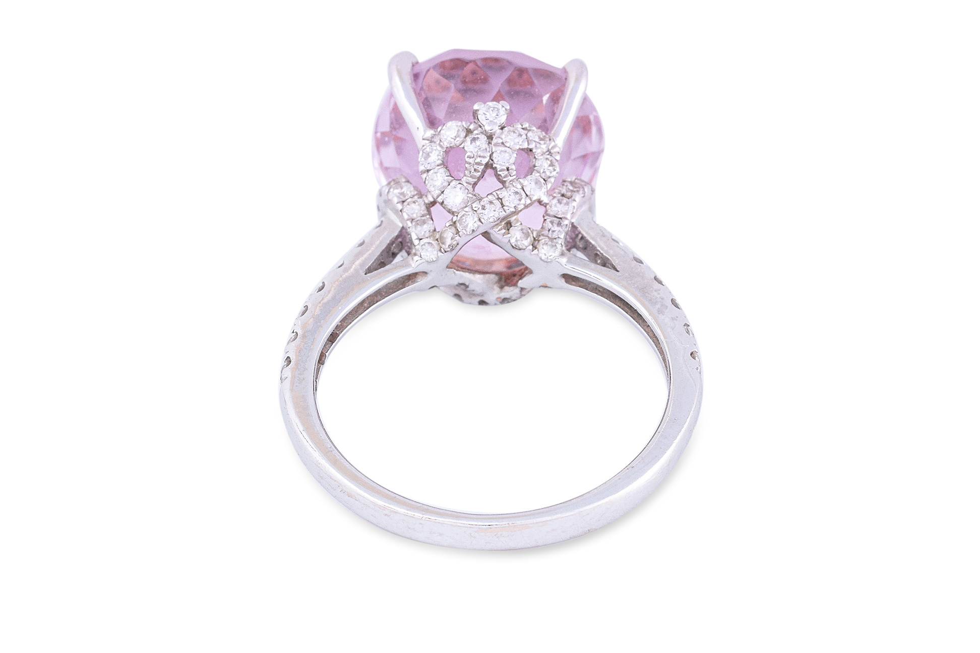 A KUNZITE AND DIAMOND RING - Image 3 of 3