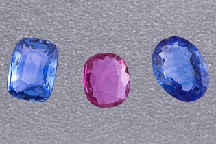 A GROUP OF THREE SAPPHIRES