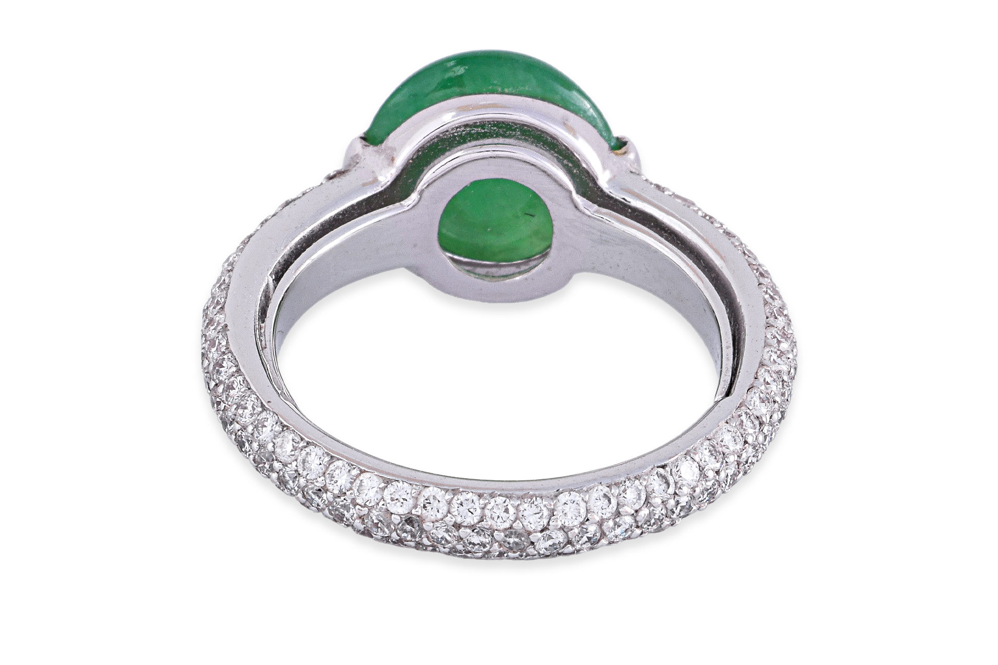 A JADEITE AND DIAMOND RING - Image 3 of 3