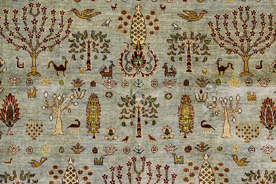 A TURKMEN TREE OF LIFE DESIGN RUG (209 x 152cm) - Image 2 of 3