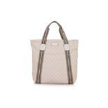 A GUCCI GG SUPREME CANVAS WEB TOTE BAG