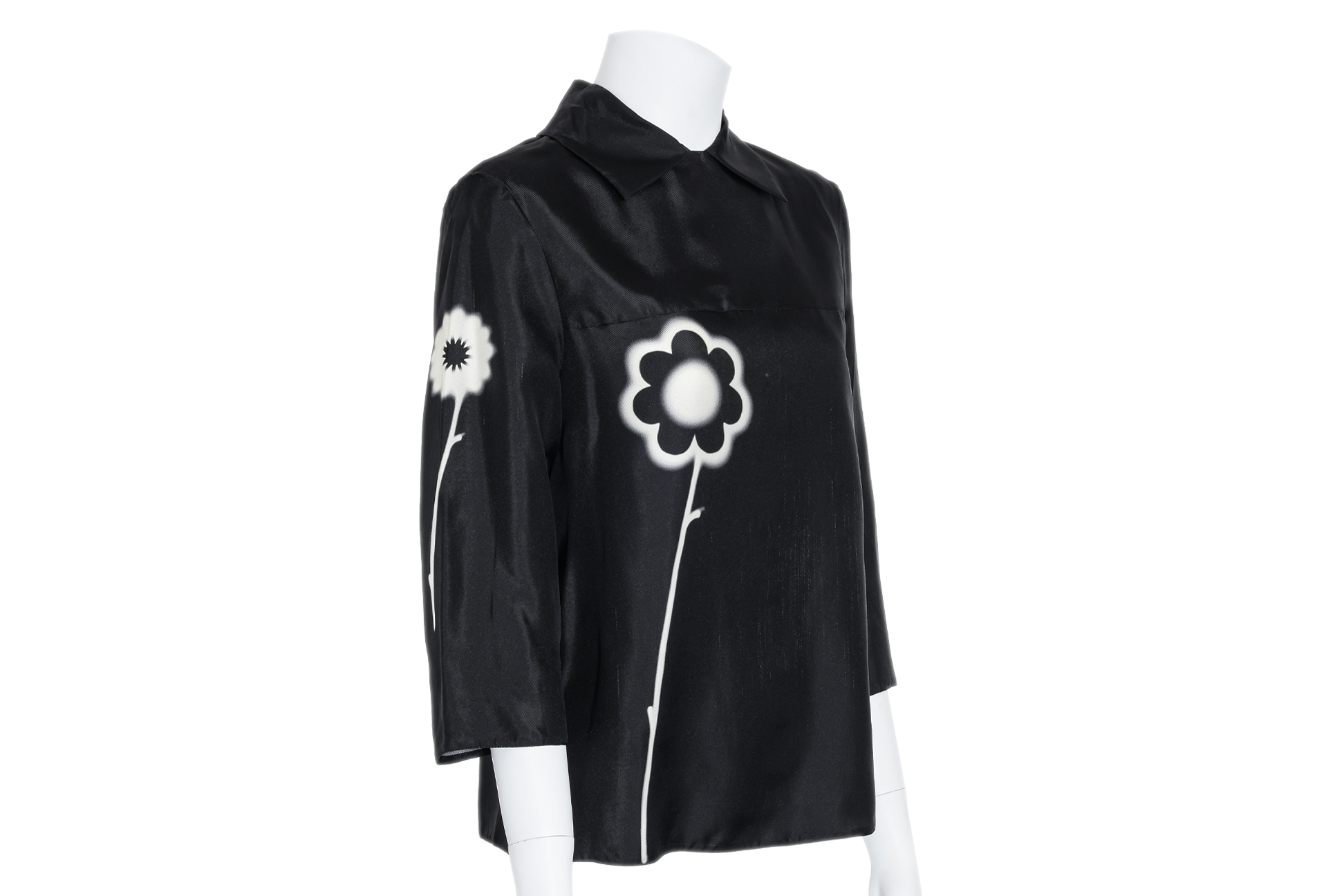 A PRADA BLACK FLORAL PRINT BLOUSE - Image 2 of 4
