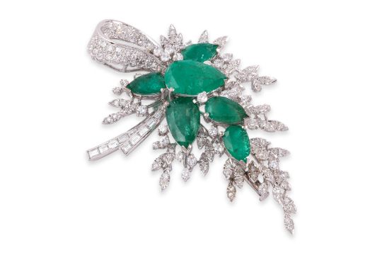 A EMERALD AND DIAMOND SPRAY BROOCH - Image 2 of 2