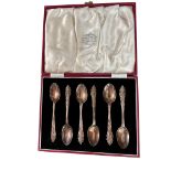 Vintage Boxed Set of Silver Teaspoons.