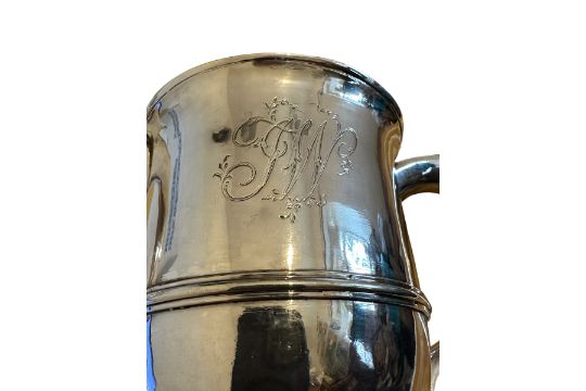 Antique Hester Bateman London Silver 1784? 2 Handled Silver Cup - 5 13/16" tall and approx 8" wide - Image 8 of 10