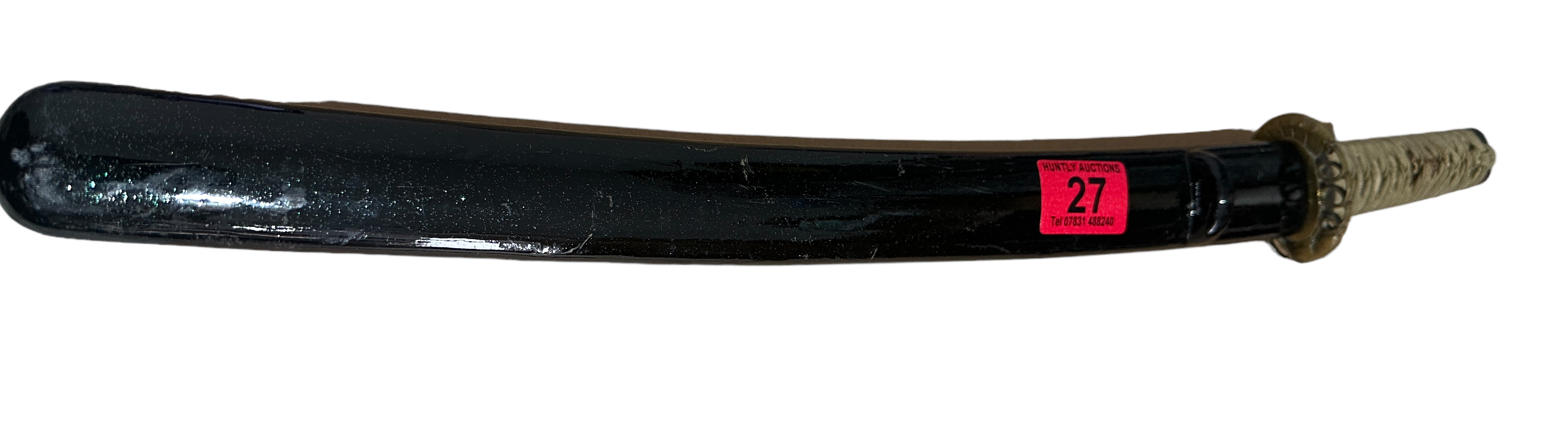 Antique Japanese Tanto Sword - 18 1/4" (46.5cm) overall with a blade of 12 1/2" (32cm) long.