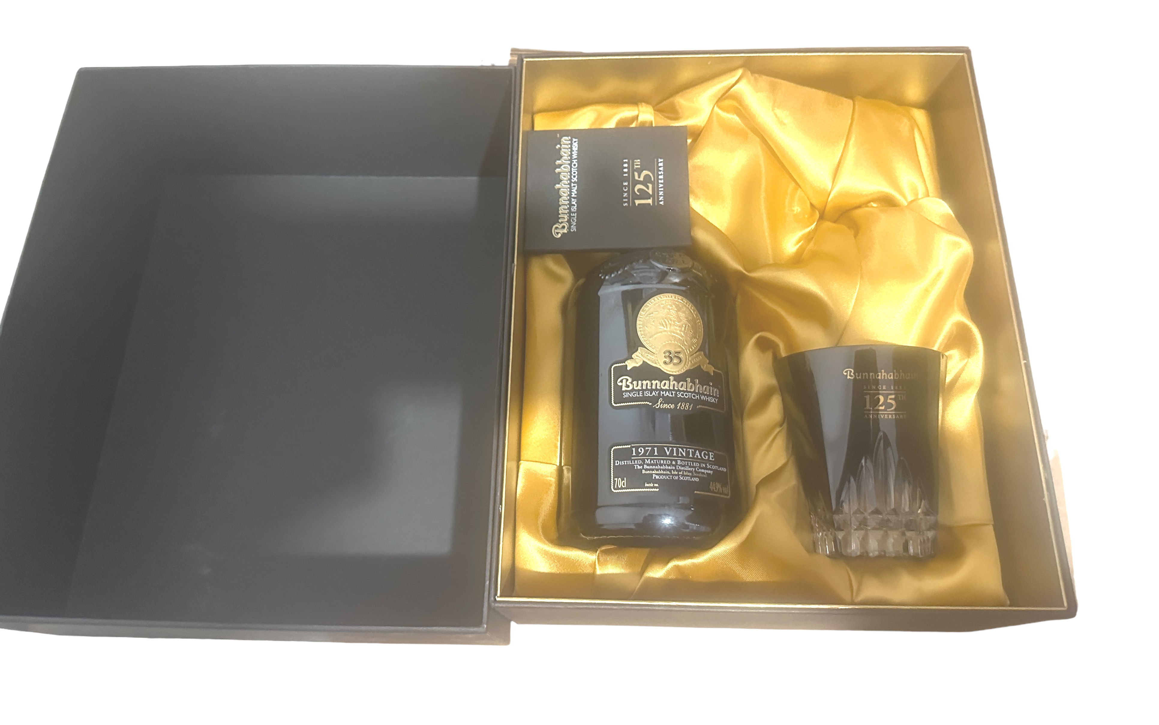 Boxed Bunnahabhain Single Islay Malt Scotch Whisky 1971 - 125th Anniversary Set. - Image 2 of 7