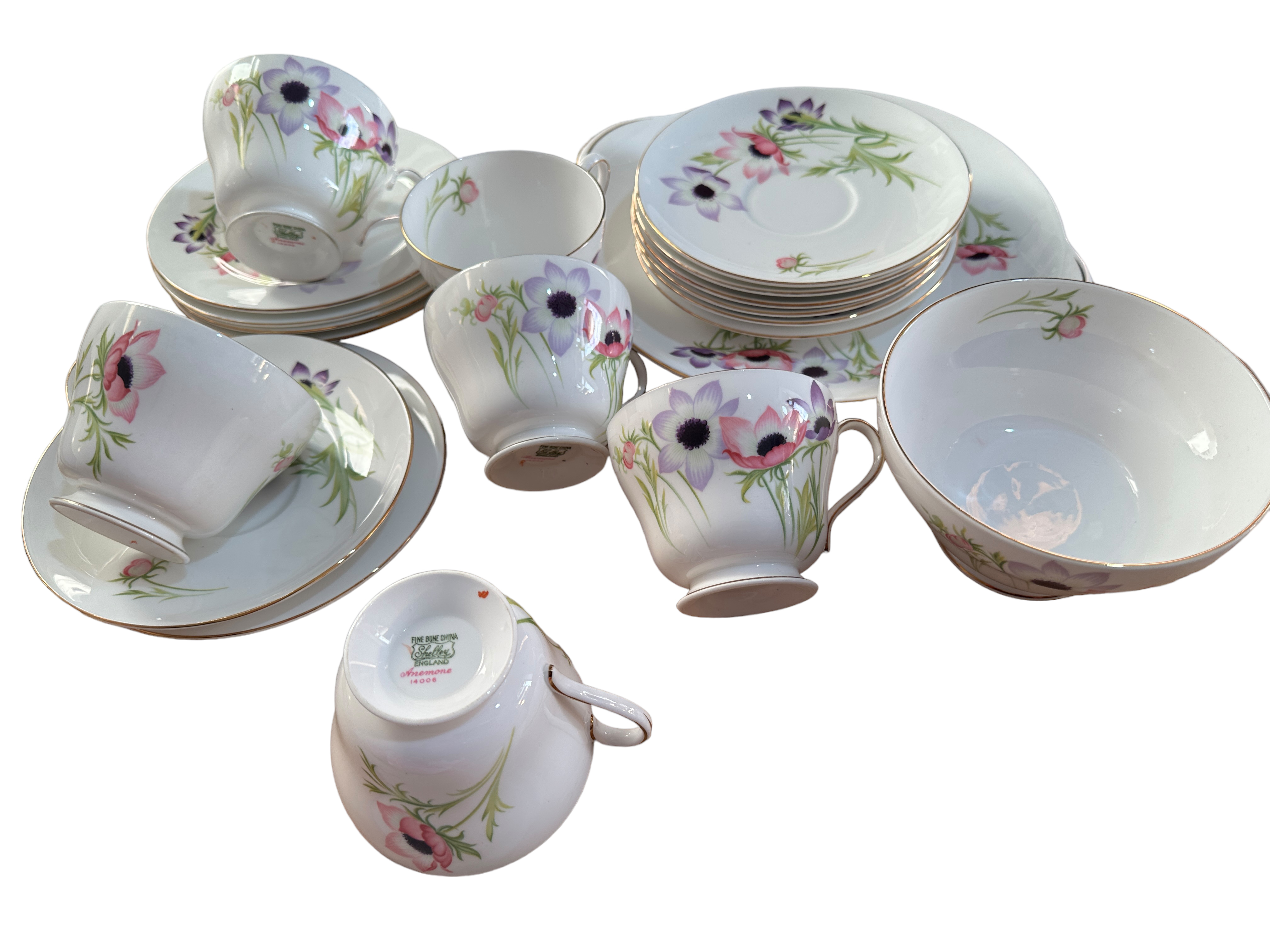 Vintage Shelley "Anemone Pattern" Teaset - 19 pieces. - Image 4 of 6