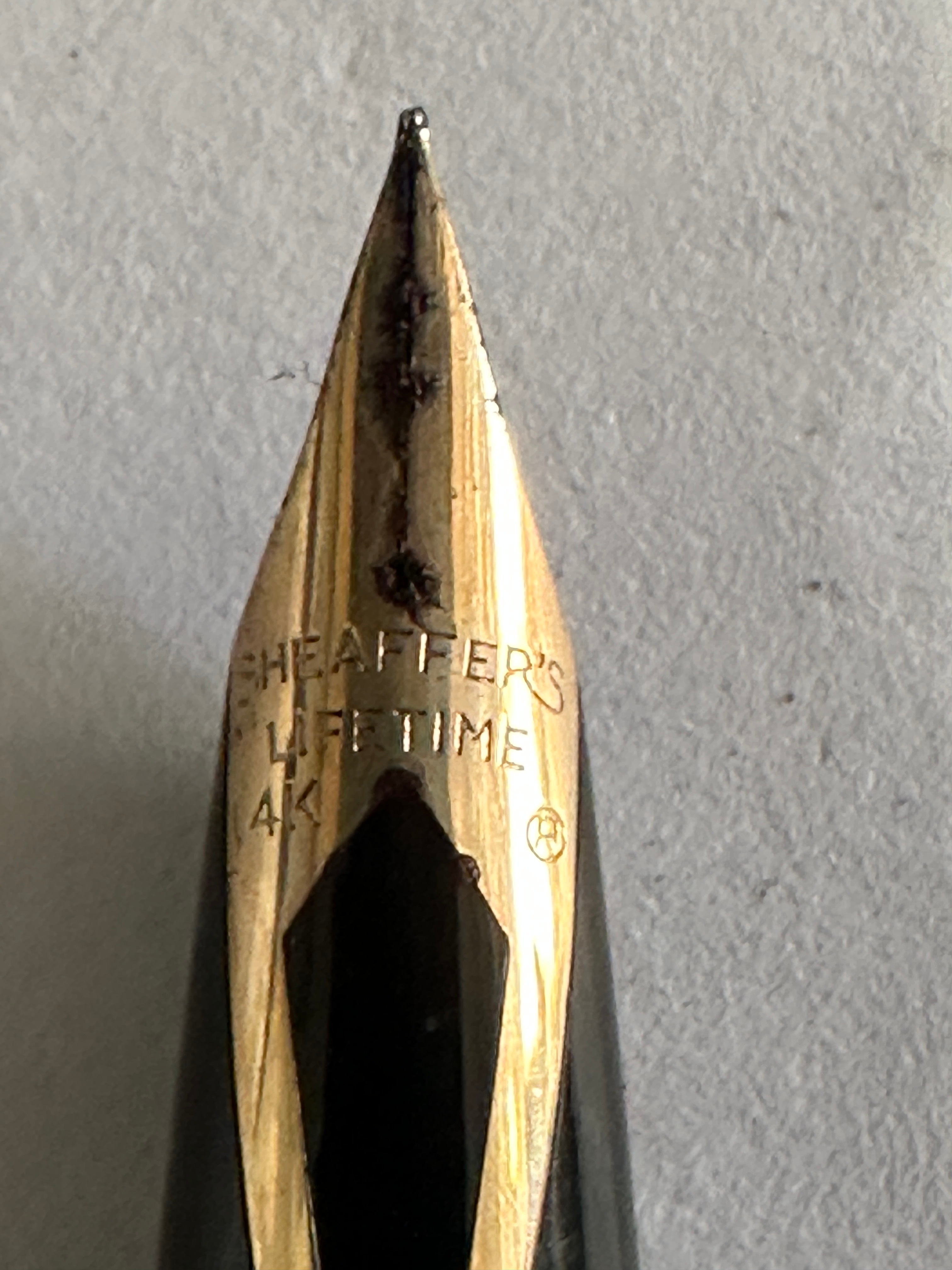 Vintage Sheaffer 14k Gold Case and Nib Fountain Pen. - Image 10 of 13