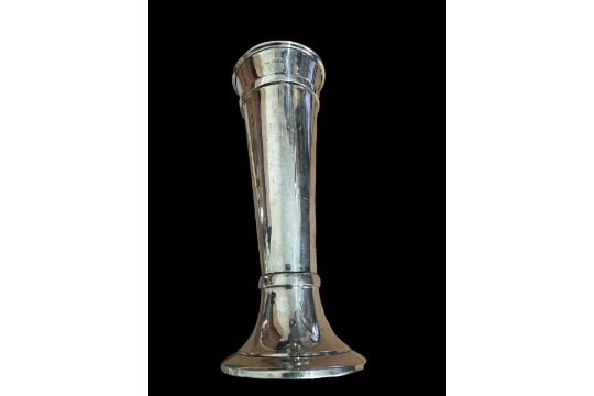 Antique London Silver Flower Vase - 9" tall with weighted base - 377 grams total weight. - Image 5 of 5