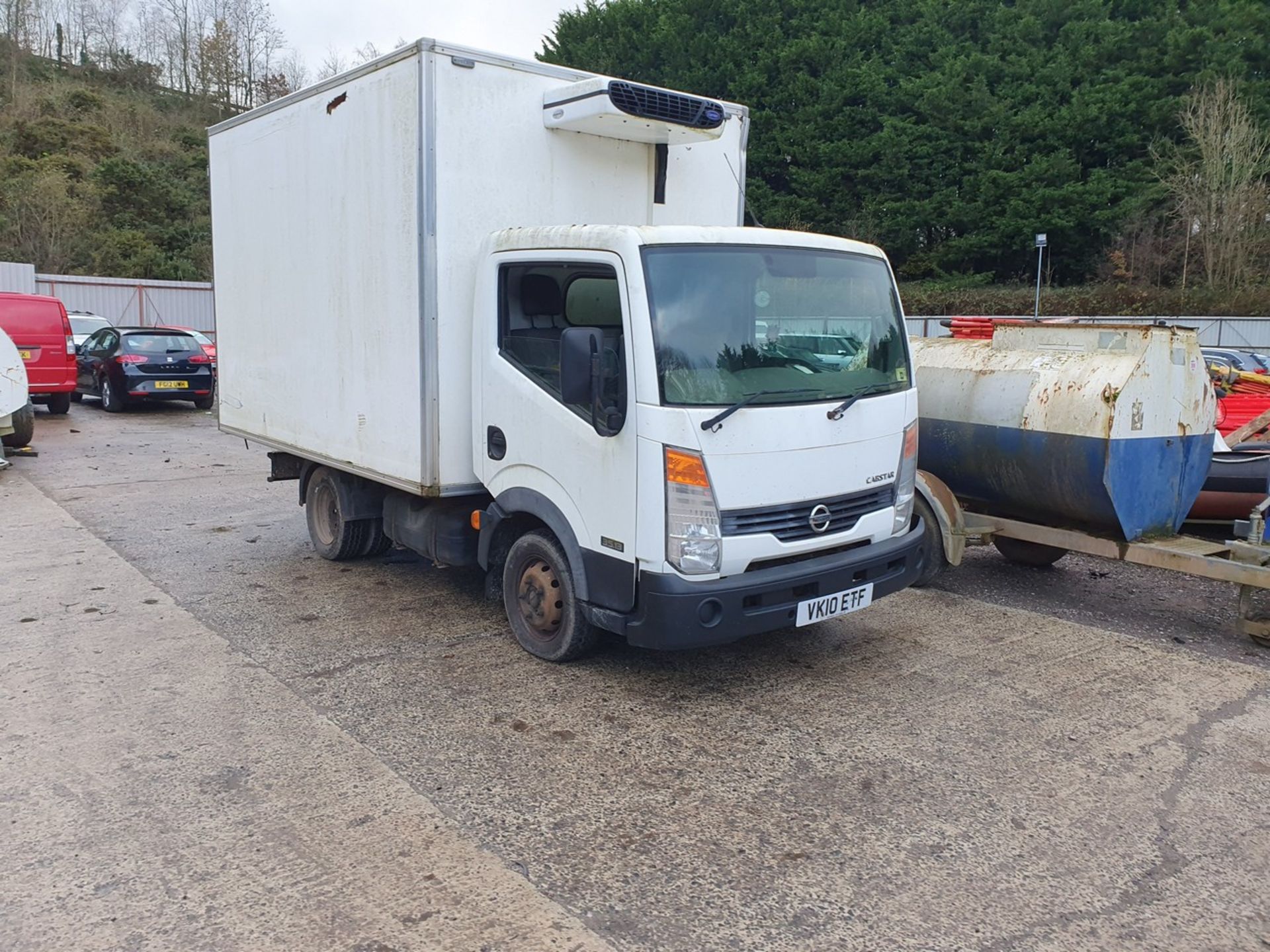10/10 NISSAN CABSTAR 35.13 S/C SWB - 2488cc 2dr Refrigerated (White) - Image 3 of 36